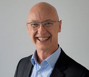 Portraitfoto des Jobcenters-Geschäftsführers Uwe Rauch